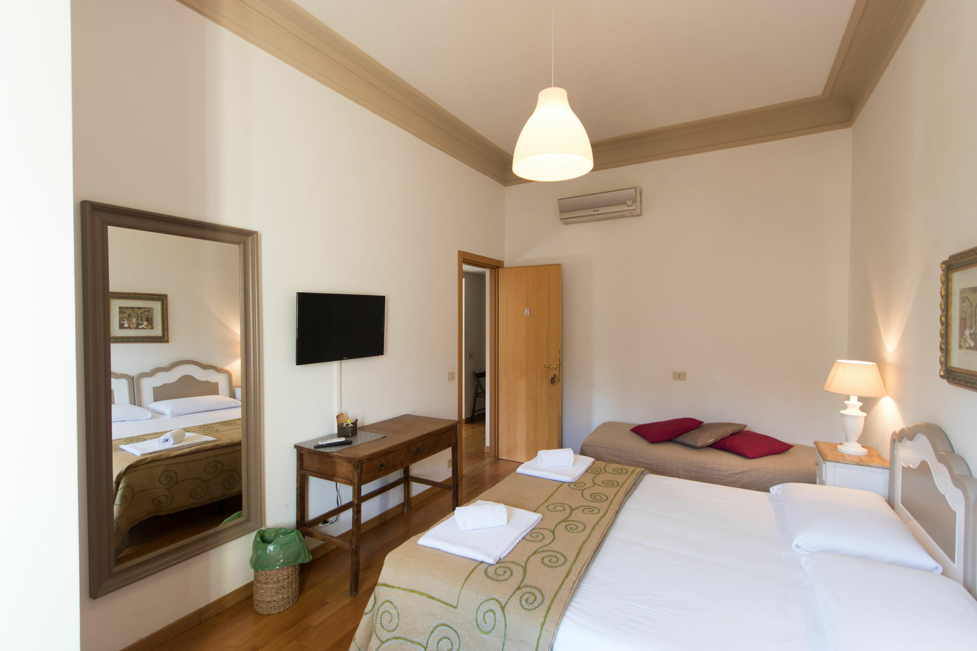 Le Suites Di Tevere Home Róma Kültér fotó